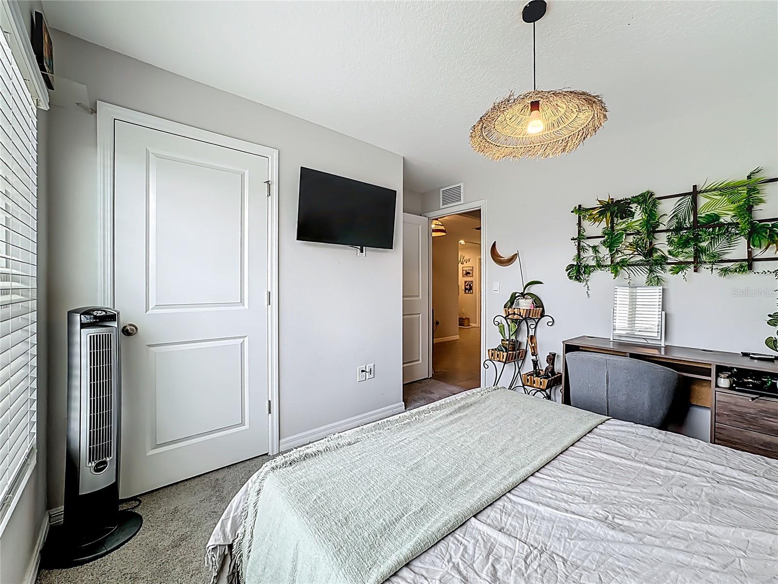 SILVERSTONE NORTH - Residential