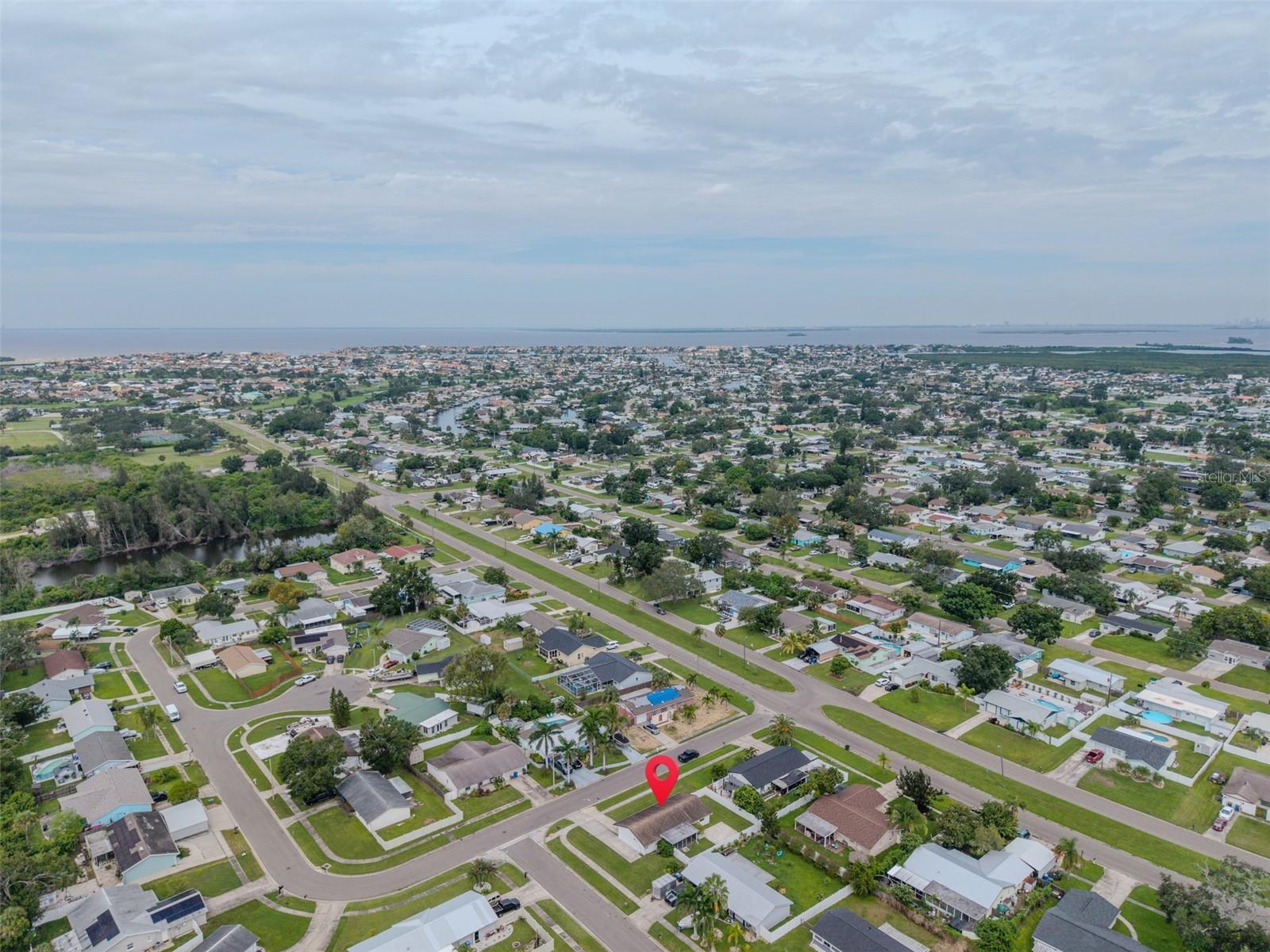 APOLLO BEACH UNIT FOUR - Residential