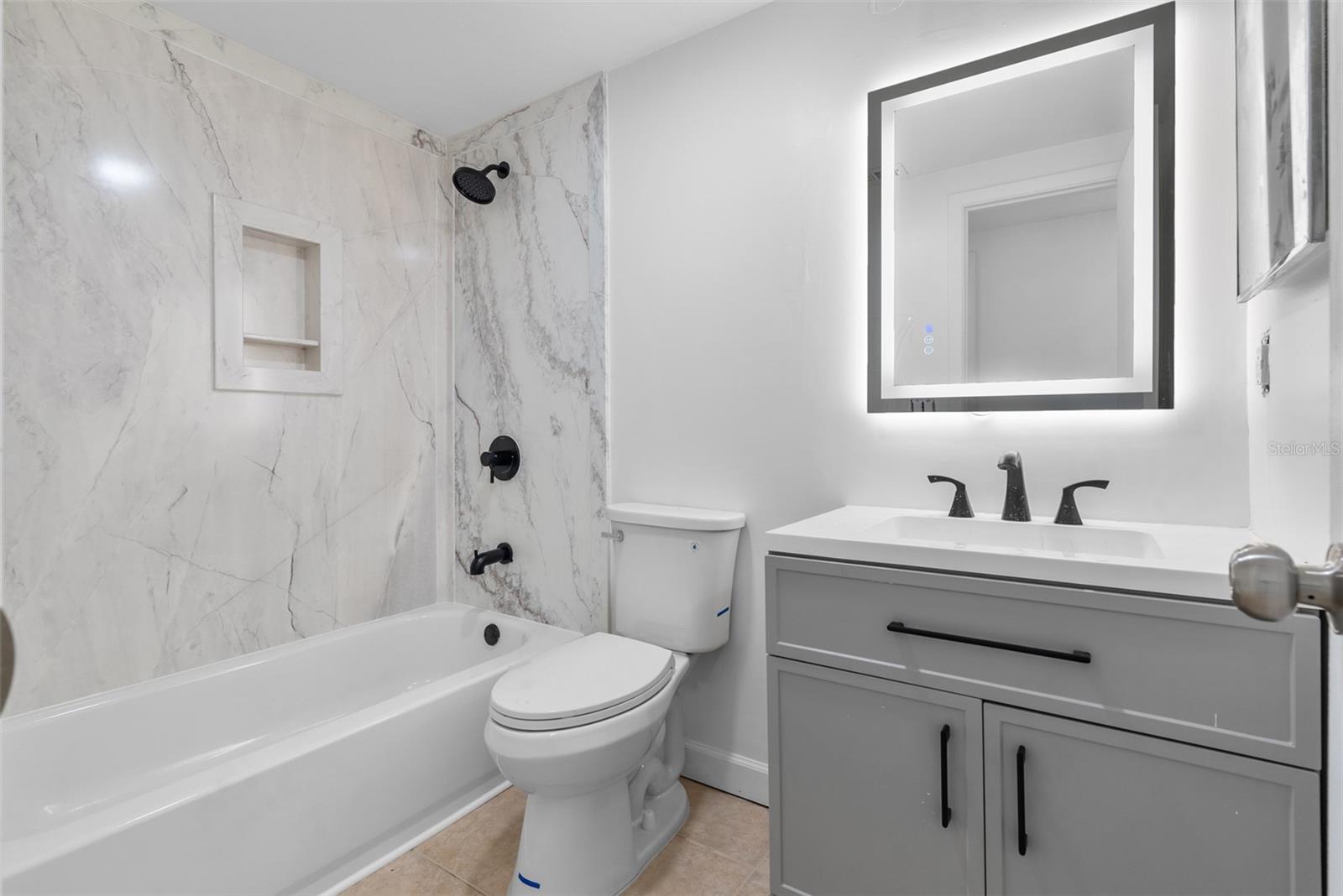 APOLLO BEACH UNIT FOUR - Residential