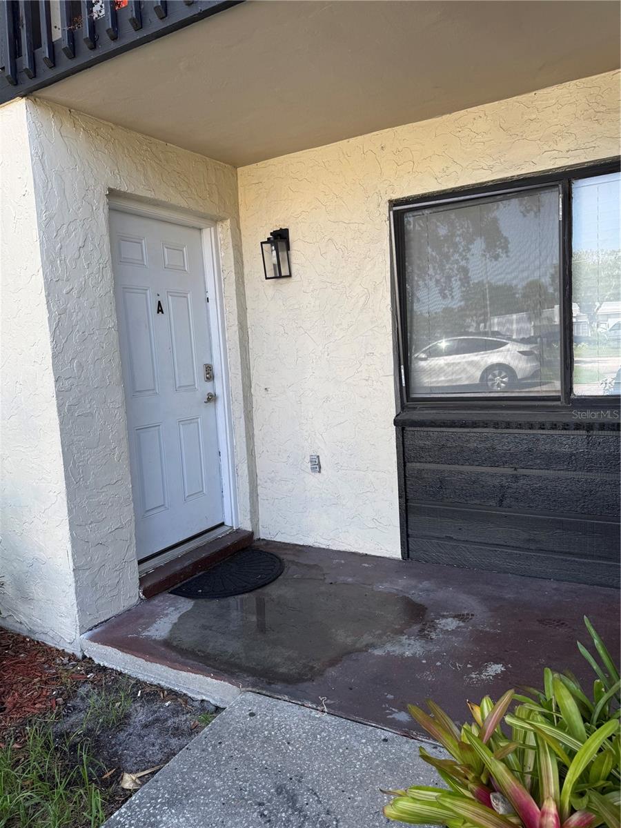 Discover comfort, space, and Florida living in this beautifully partially renovated 2-bedroom, 2-bathroom villa located in the heart of Sanford. Tucked away in a peaceful and friendly community, this home has a unique blend of indoor and outdoor living that’s hard to find in a rental.
As you enter, you’ll immediately notice the open and airy layout, perfect for both everyday living and entertaining. The living and dining areas has plenty of natural light, while the refreshed finishes throughout the home create a warm and inviting atmosphere. The villa has been partially updated, blending a touch of modern flair with classic charm. The kitchen provides generous counter space and cabinetry, ideal for cooking or hosting family dinners.
The two bedrooms are generously sized, offering ample closet space and flexibility for families, roommates, or those who work from home. Both bathrooms feature updated touches and has convenience and comfort for daily routines. The primary suite includes its own private bathroom, making it a quiet retreat at the end of the day. Step outside to one of the home’s standout features, a screened-in back patio, perfect for relaxing without worrying about bugs or weather. Whether you're enjoying your morning coffee or winding down after work, this cozy outdoor space adds to the home's charm. Beyond the patio, you'll find a full side yard and spacious backyard, giving you plenty of room to garden, entertain, or simply enjoy the Florida sunshine in privacy.
Located just minutes from Sanford’s historic downtown, local parks, major highways, and the Sanford International Airport, this villa has easy access to everything you need while still feeling like a tucked-away retreat. Don’t miss out on this opportunity to live in a well-maintained home with plenty of room to grow. Villas like this, with generous outdoor space, a screened patio, and thoughtful updates, don’t last long. Schedule your private showing today!