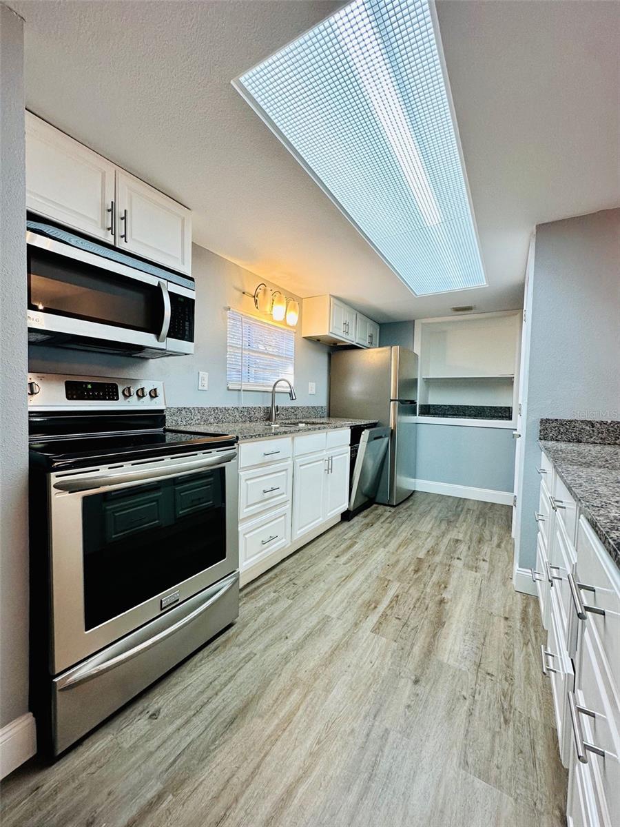 MEADOWOOD CONDO VILLAGE - Residential