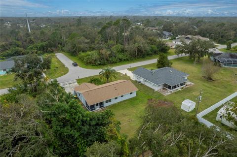 A home in PORT CHARLOTTE