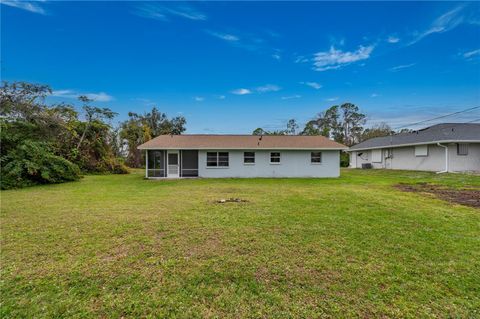 A home in PORT CHARLOTTE