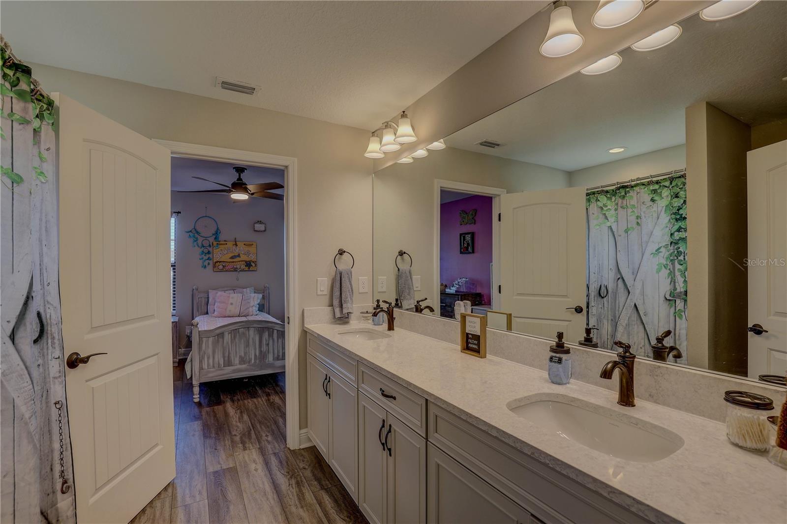 B & D HAWKSTONE PH 2 - Residential