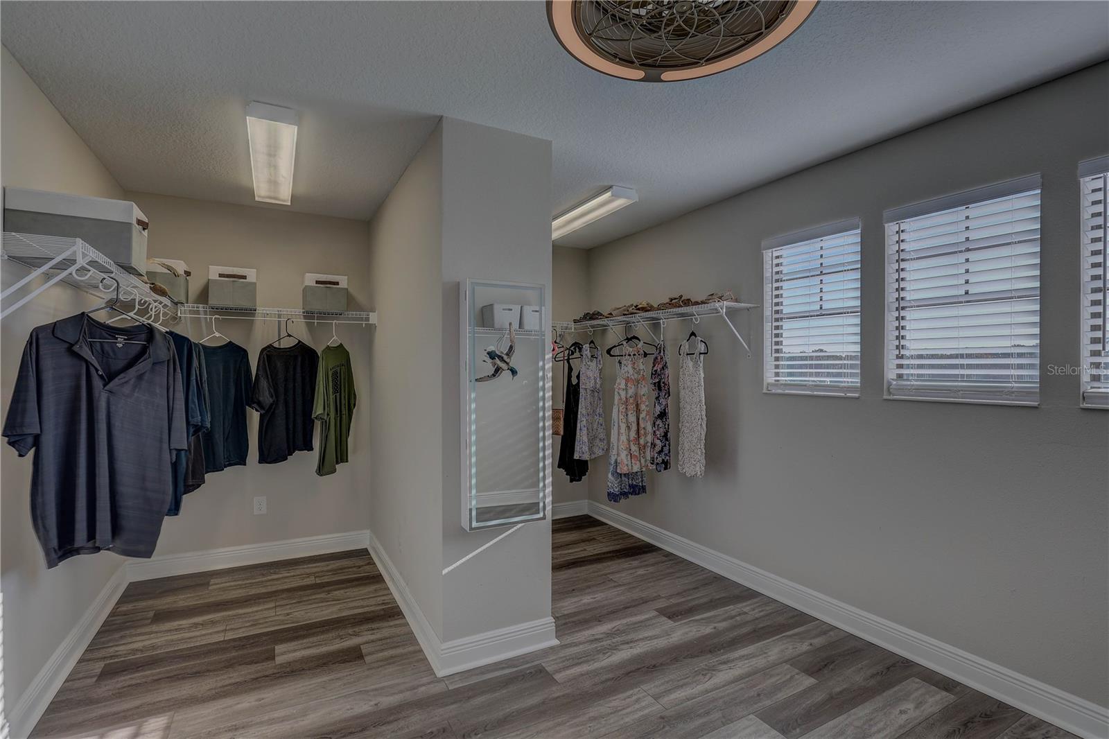 B & D HAWKSTONE PH 2 - Residential