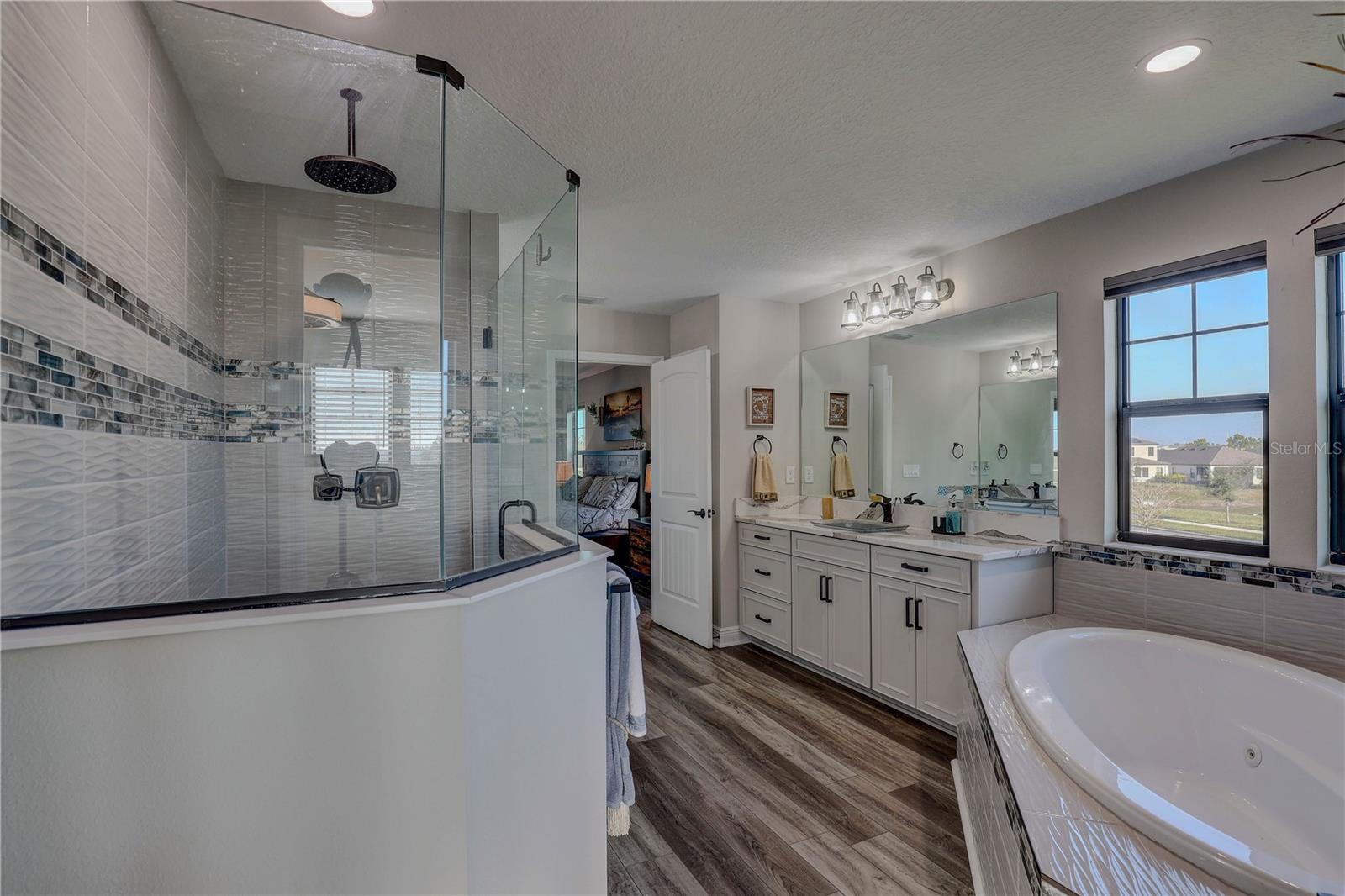 B & D HAWKSTONE PH 2 - Residential