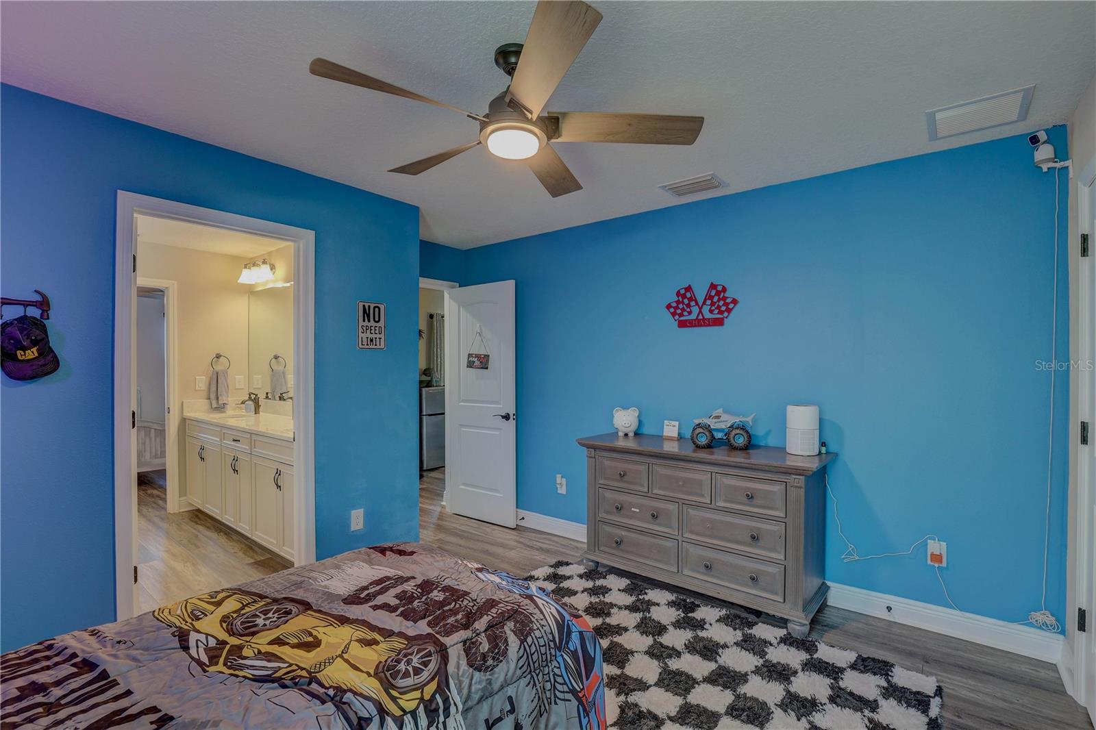 B & D HAWKSTONE PH 2 - Residential