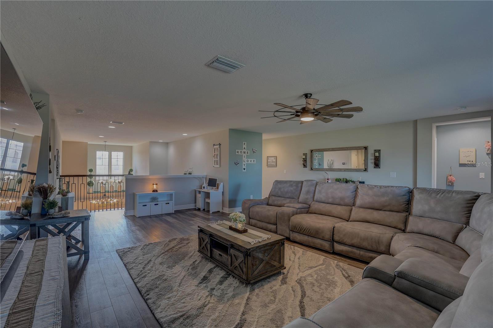 B & D HAWKSTONE PH 2 - Residential