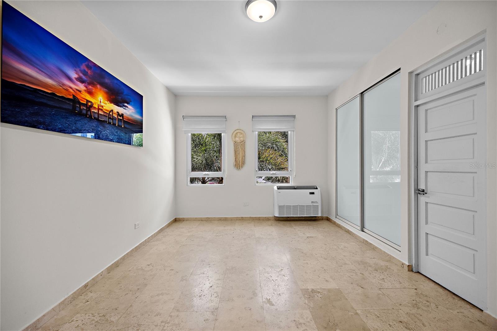 CONDADO - Residential