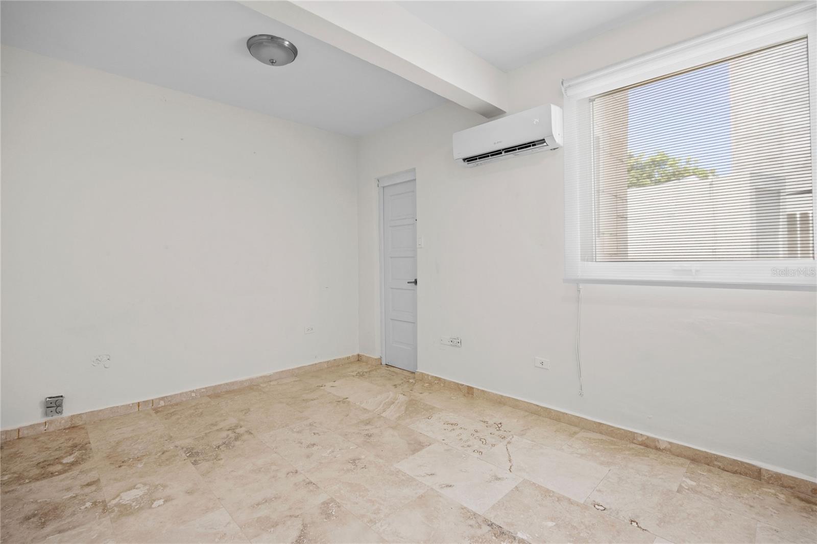 CONDADO - Residential