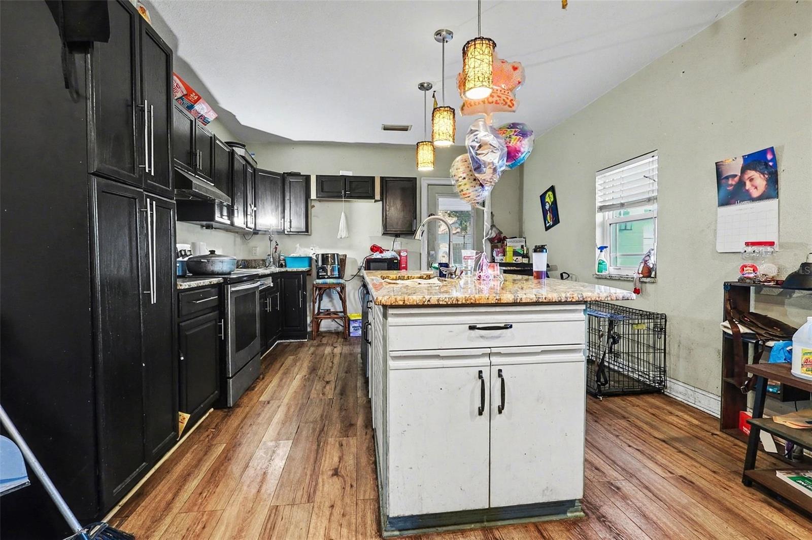 SHADOW LAWN SUB - Residential