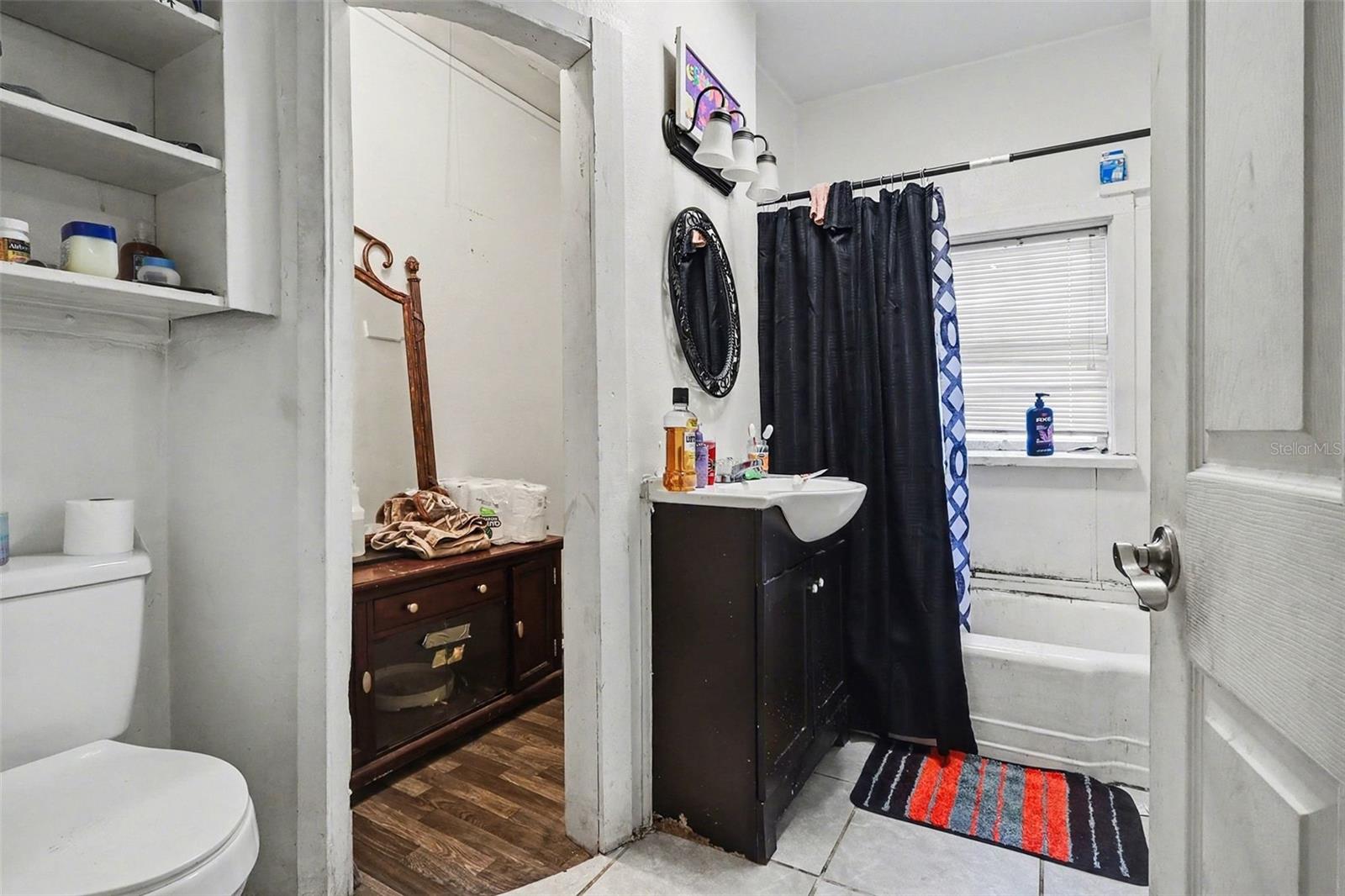 SHADOW LAWN SUB - Residential