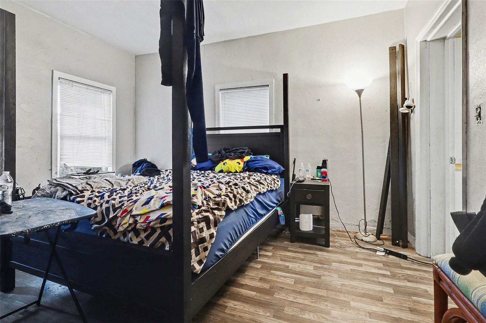 SHADOW LAWN SUB - Residential