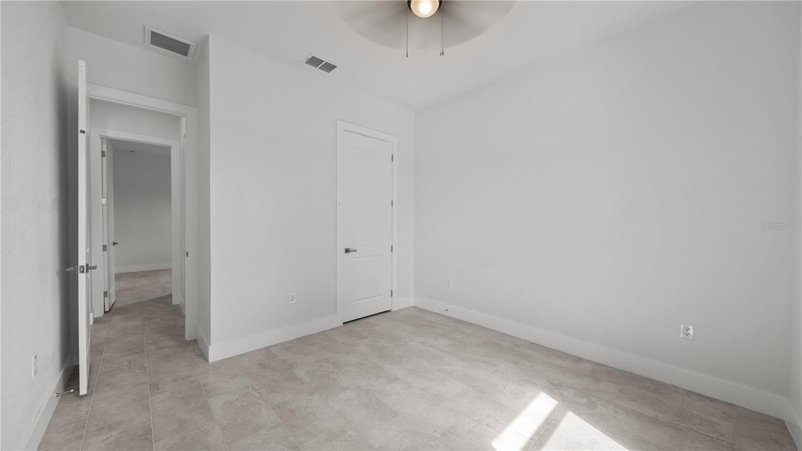 ROTONDA WEST PINE VALLEY - Residential