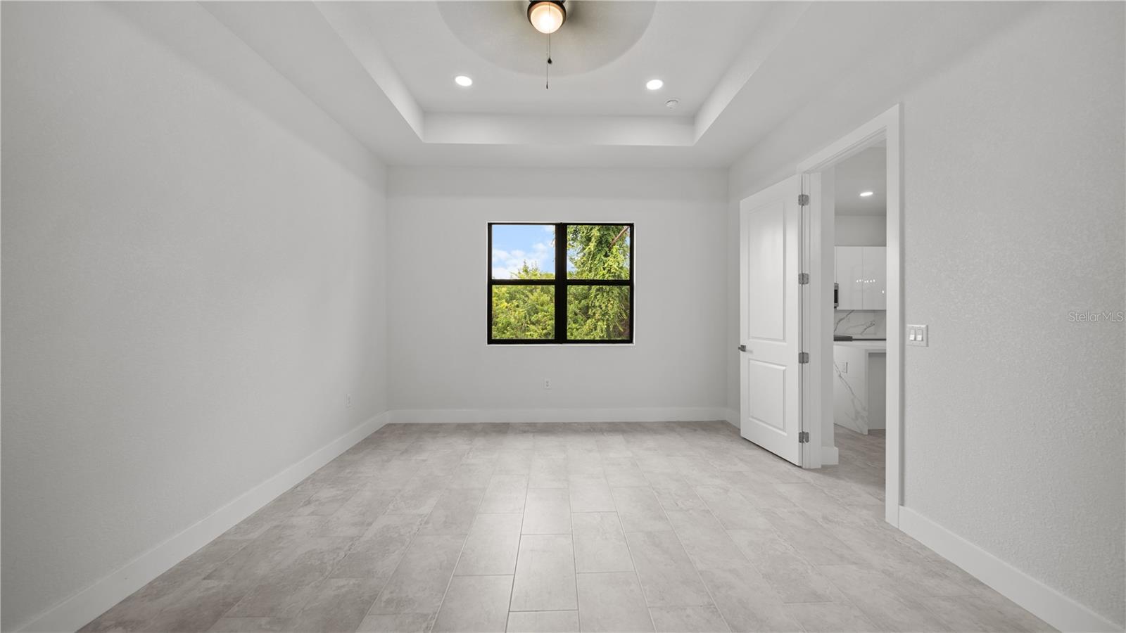 ROTONDA WEST PINE VALLEY - Residential