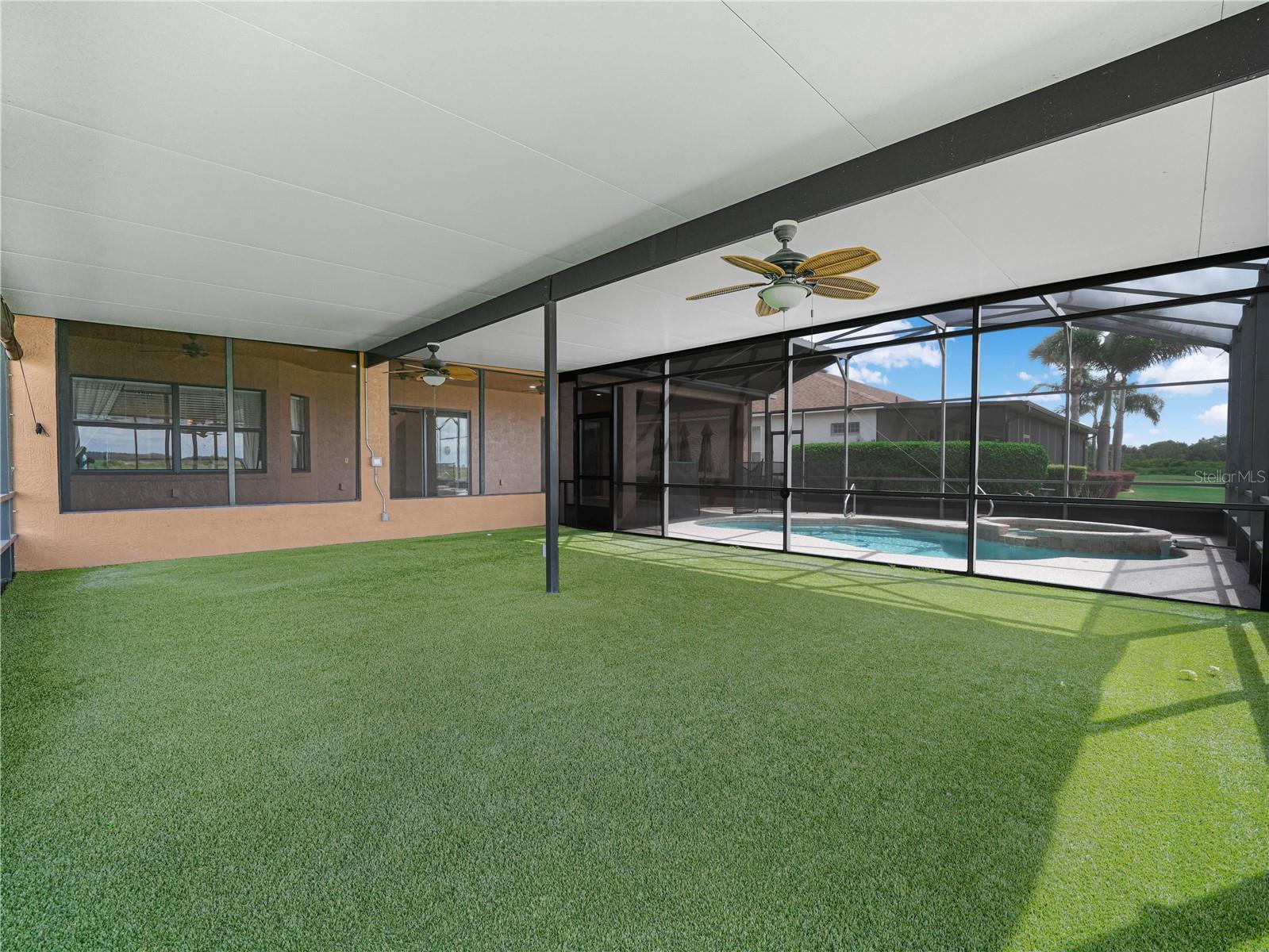 4029 SABLE LOOP DRIVE