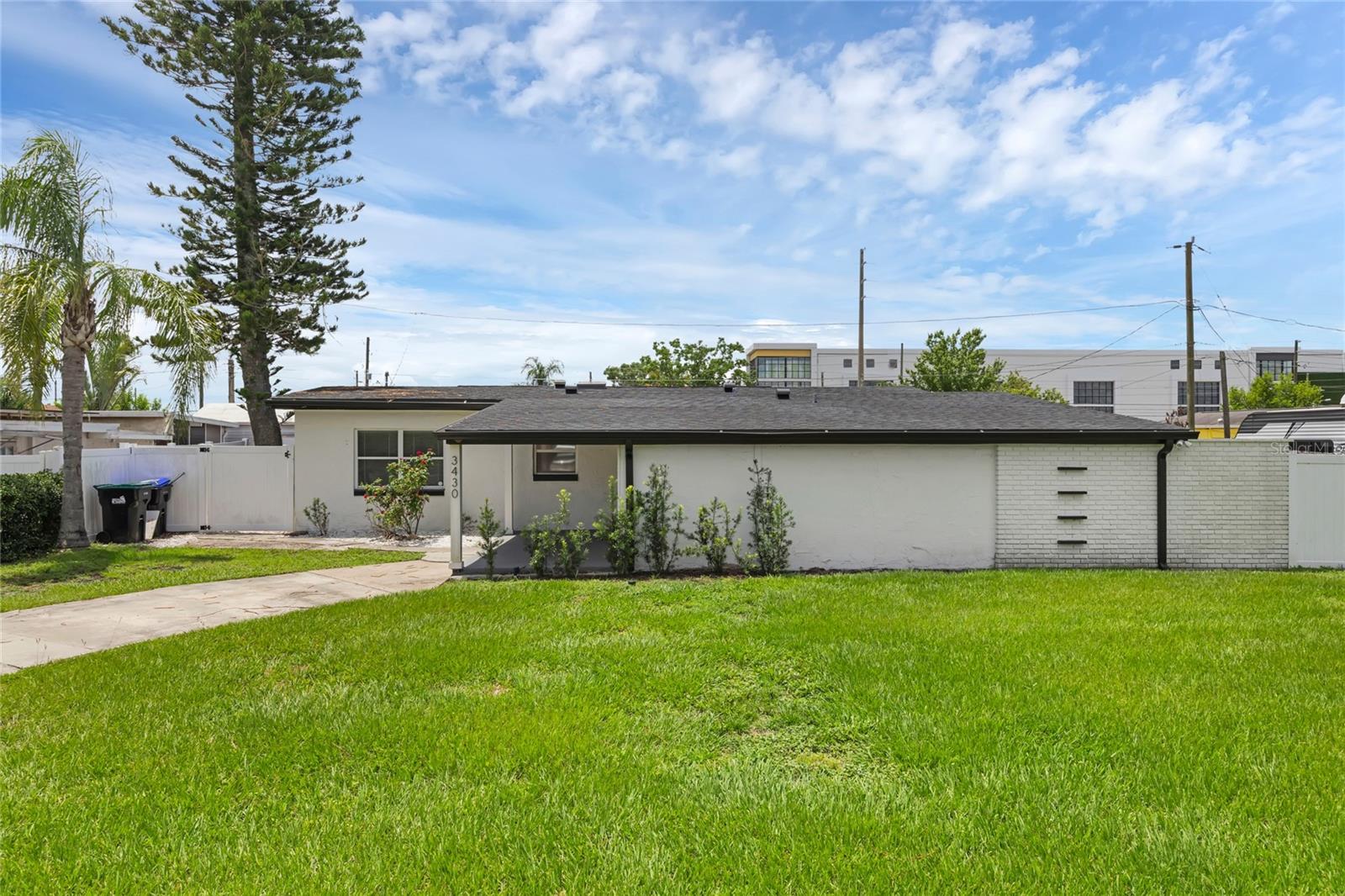 3430 ARBUTUS LANE