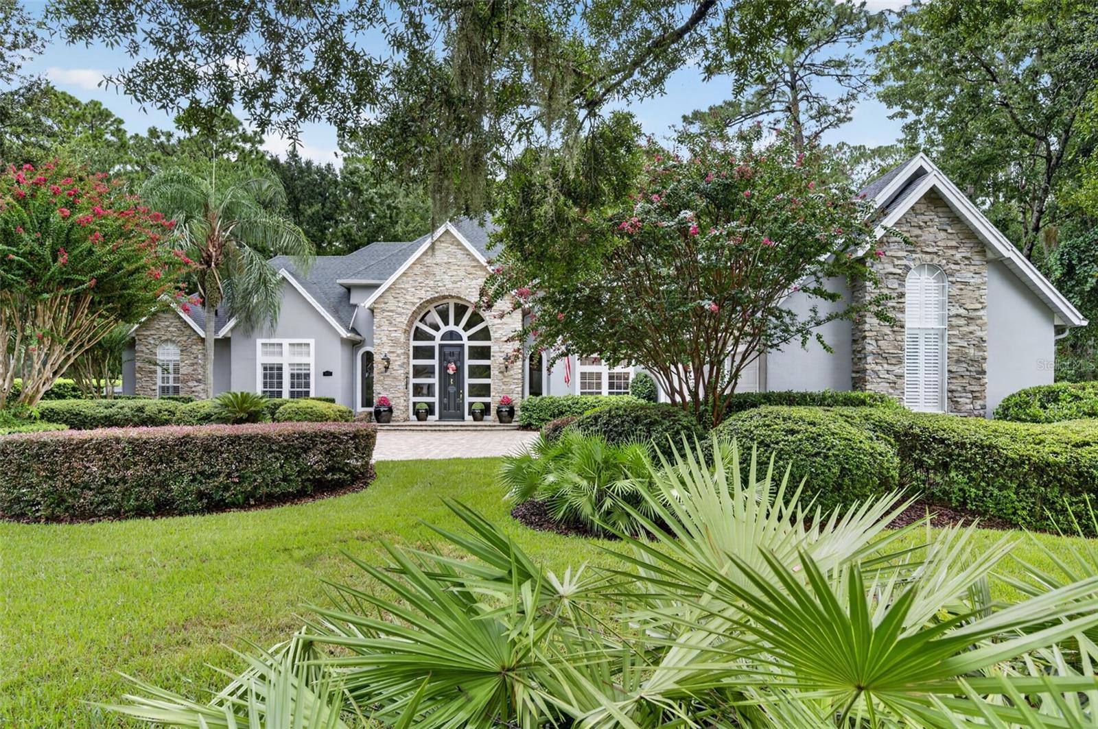 2873 OLD CASTLE DRIVE