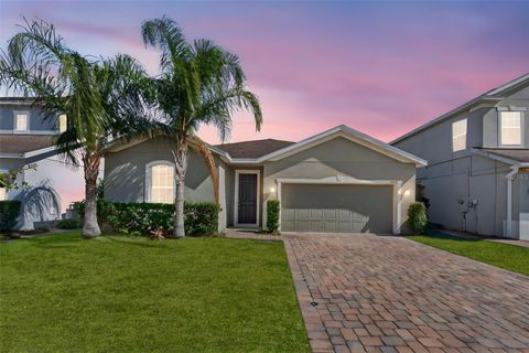 Photo of 3263 Olivera Way, Saint Cloud, FL 34772 (MLS # O6380565)