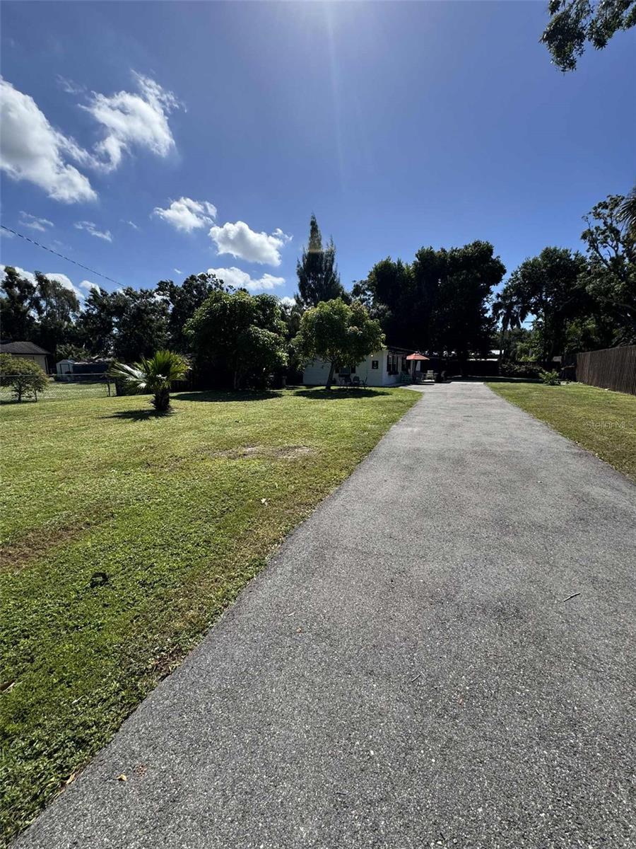 LENRAY HEIGHTS - Residential Lease
