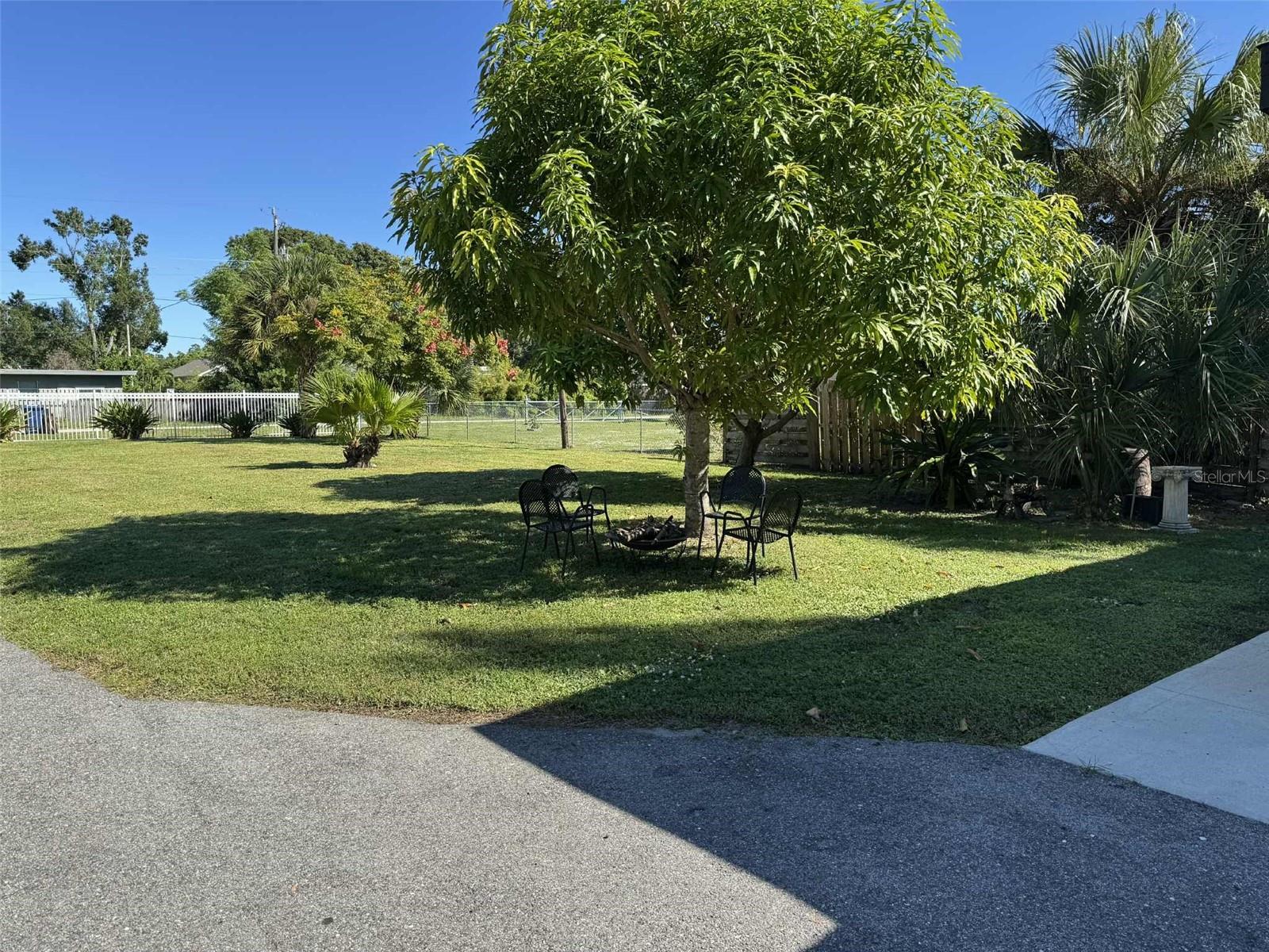 LENRAY HEIGHTS - Residential Lease