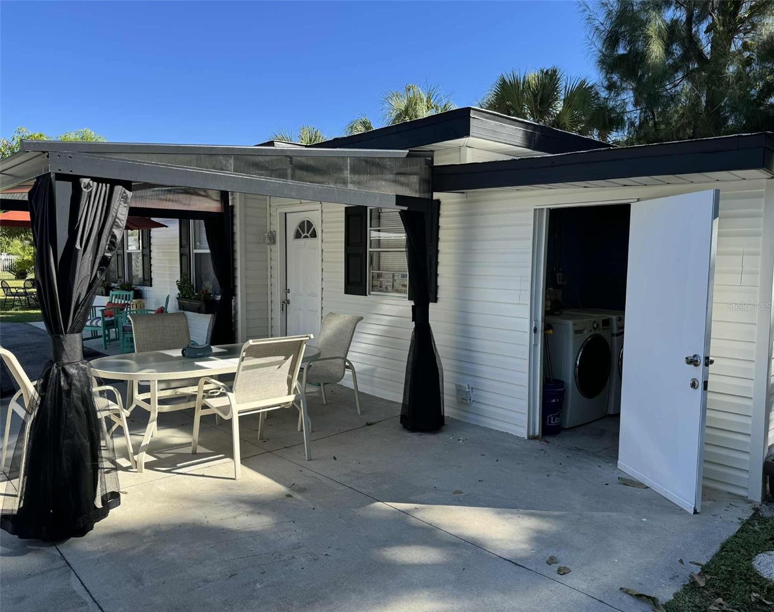 LENRAY HEIGHTS - Residential Lease
