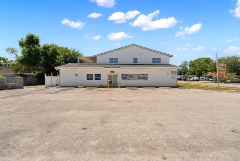 Photo of 4624 N Hubert Avenue, Tampa, FL 33614 (MLS # TB8508496)