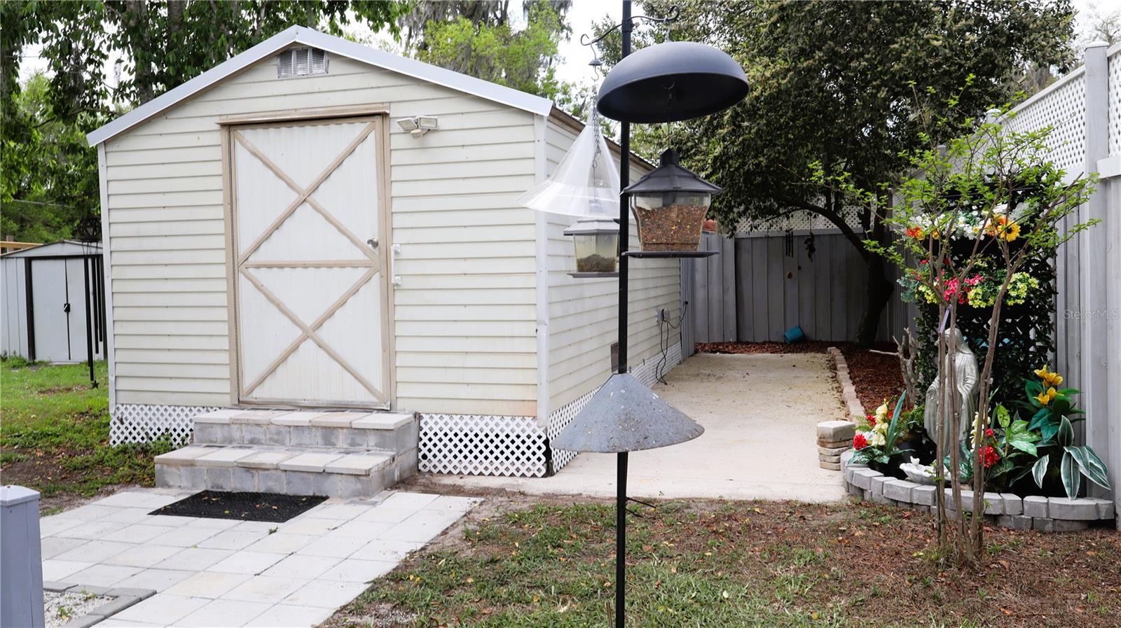 W H SMITH - Residential