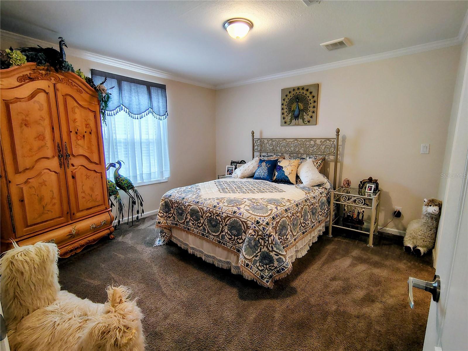 W H SMITH - Residential