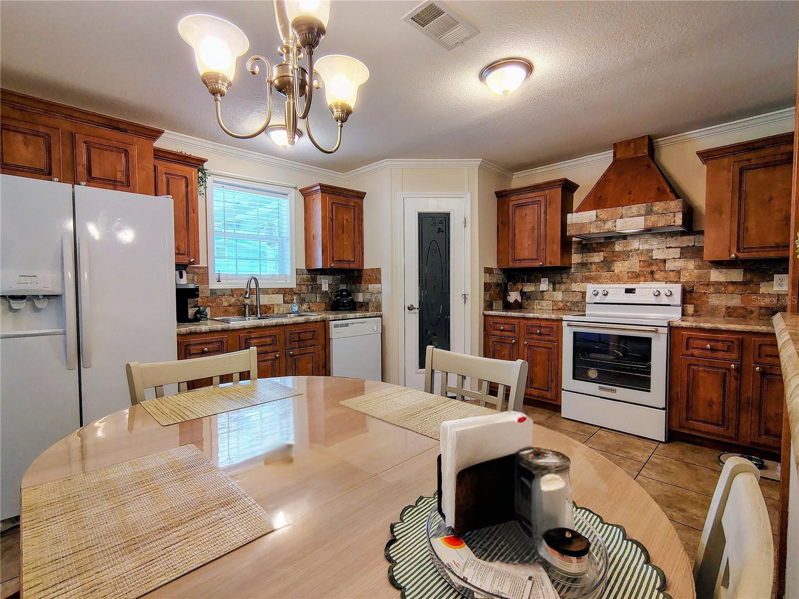 W H SMITH - Residential