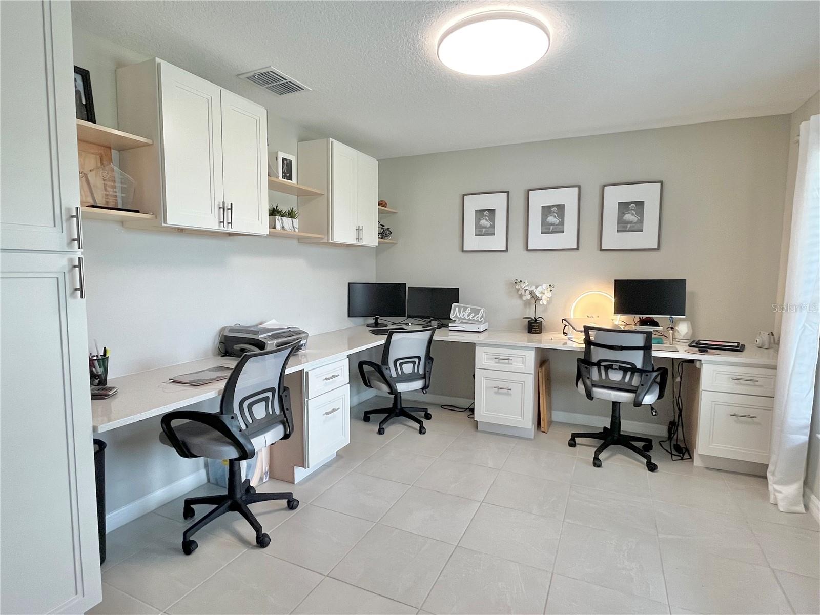 FREEDOM CROSSINGS - Residential