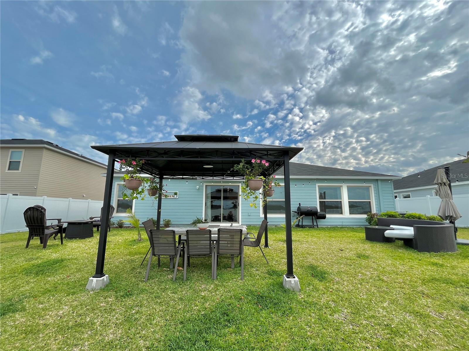 FREEDOM CROSSINGS - Residential