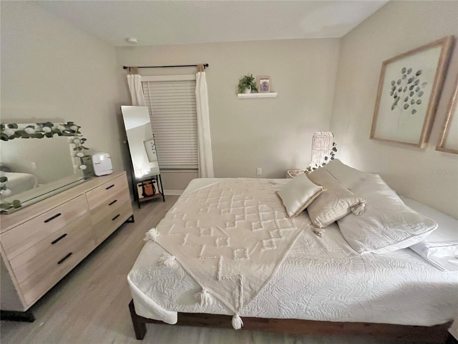 FREEDOM CROSSINGS - Residential