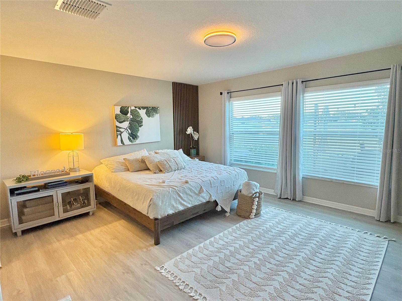 FREEDOM CROSSINGS - Residential