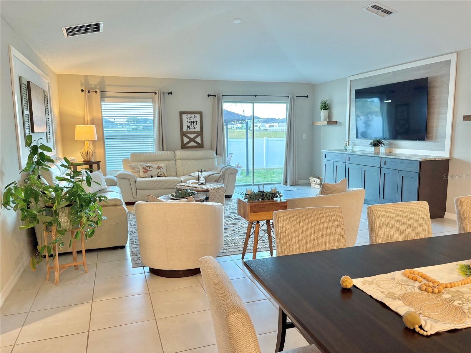 FREEDOM CROSSINGS - Residential