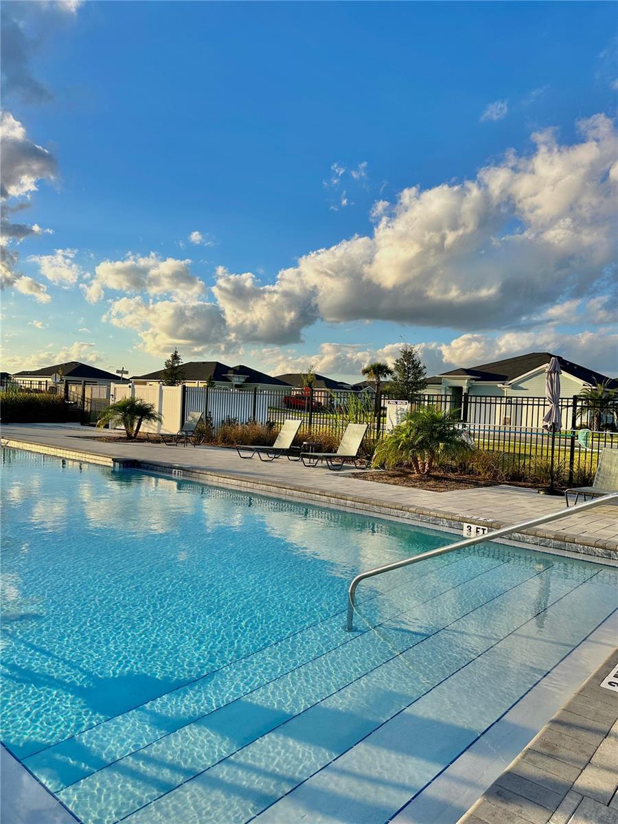 FREEDOM CROSSINGS - Residential