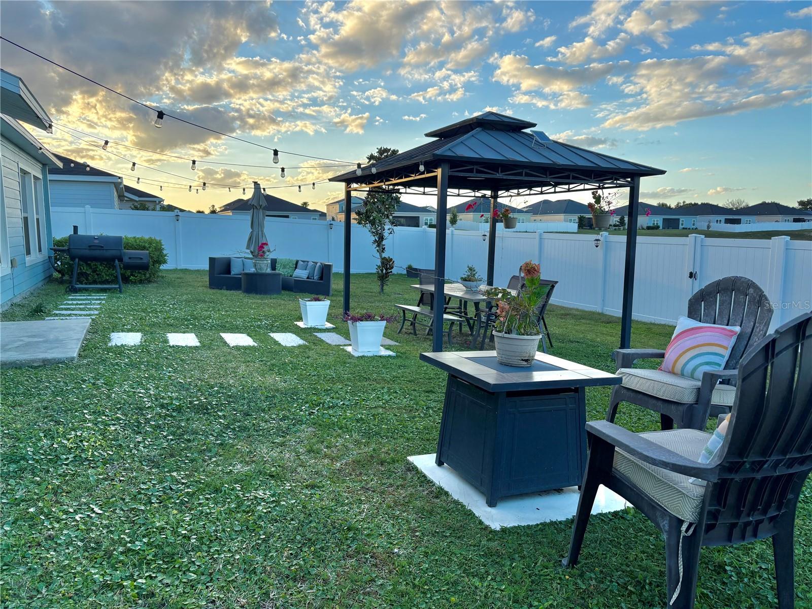 FREEDOM CROSSINGS - Residential