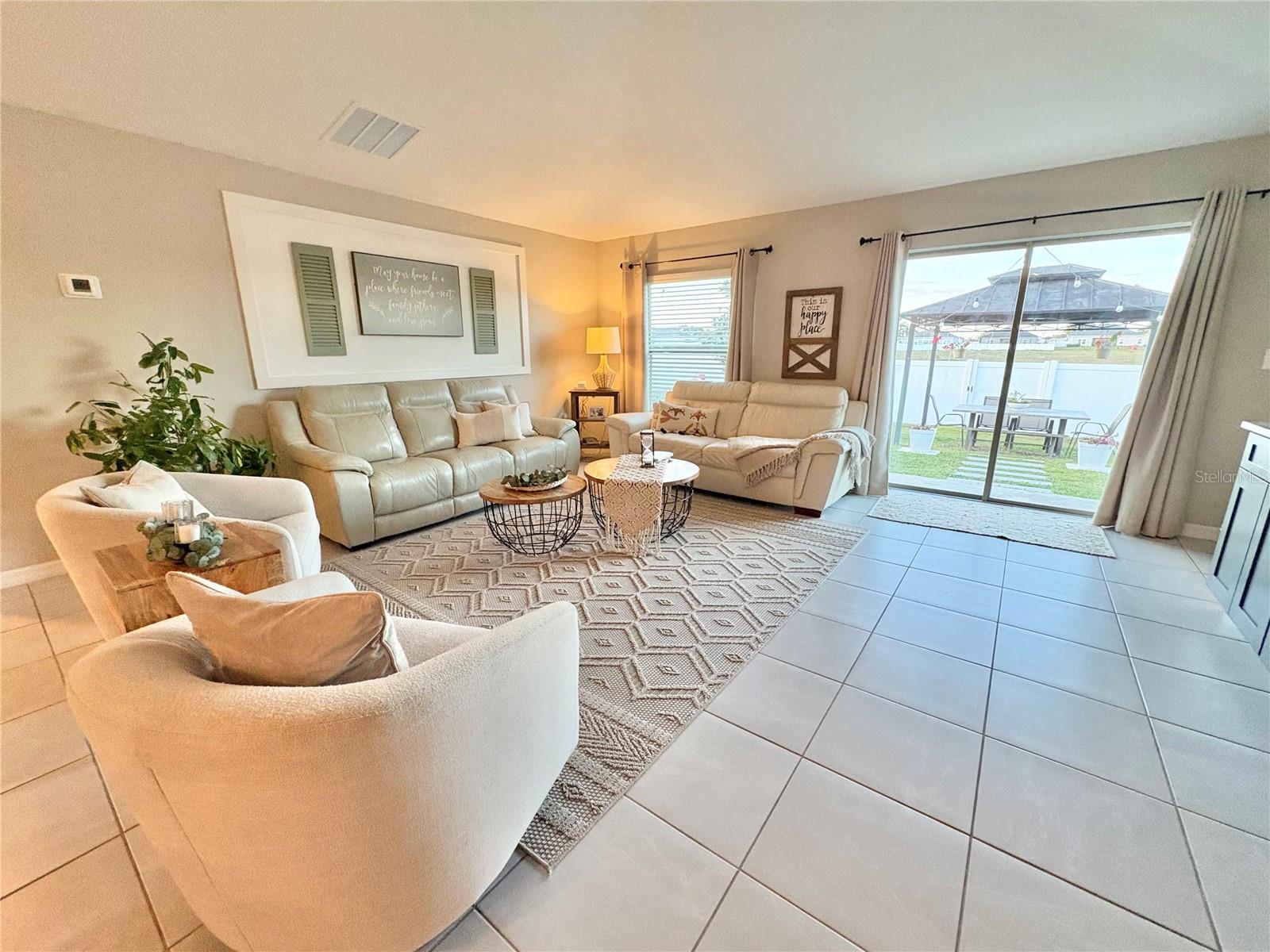 FREEDOM CROSSINGS - Residential