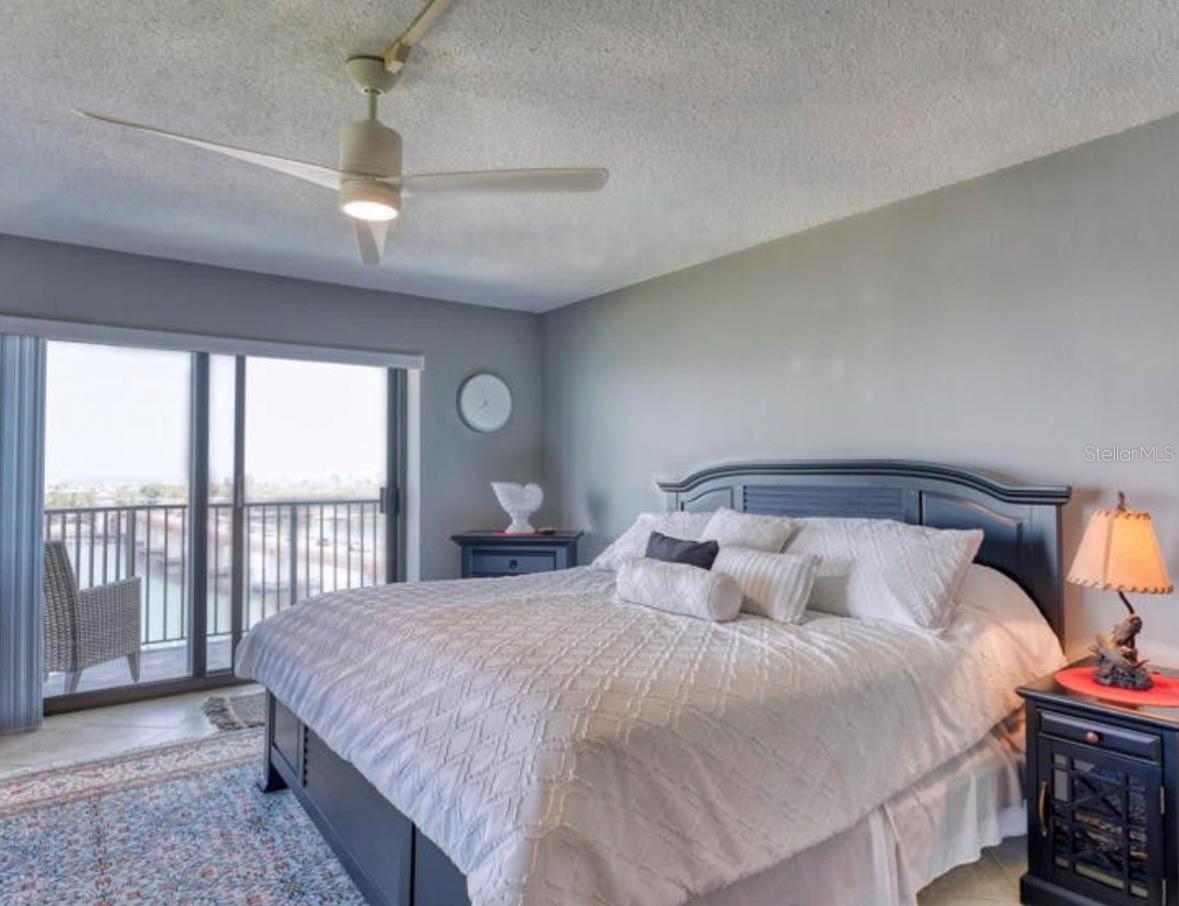 501 N CAUSEWAY 7070