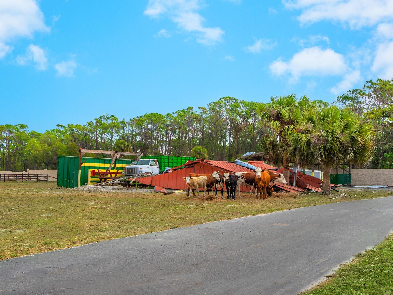 NORTH VENICE FARMS - Land