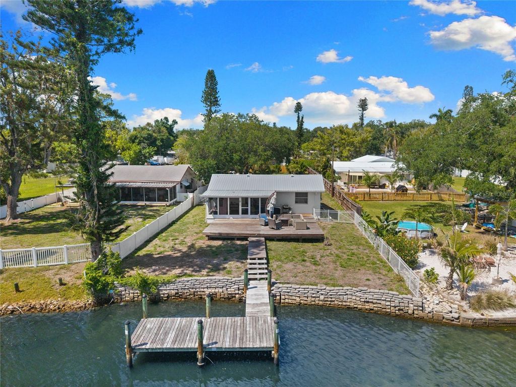 Photo of 704 69th Avenue, Bradenton, FL 34207 (MLS # TB8499282)