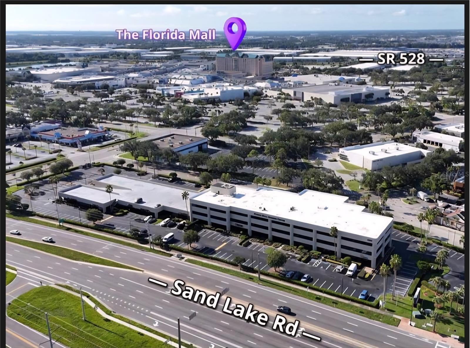 SANDLAKE COURTYARDS CONDO 5901/3515 - Residential