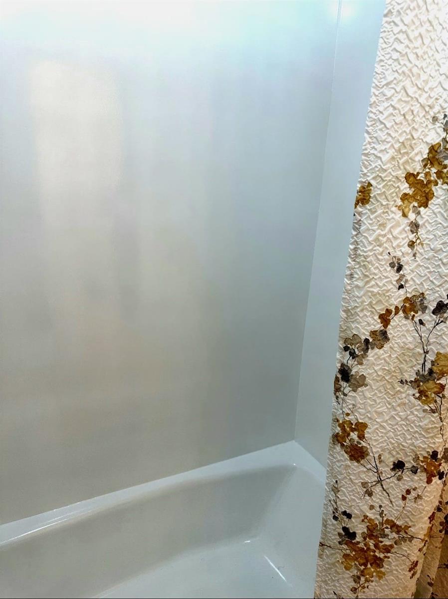 SANDLAKE COURTYARDS CONDO 5901/3515 - Residential