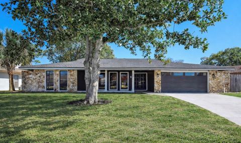 Photo of 213 Doverwood Road, Fern Park, FL 32730 (MLS # O6380957)