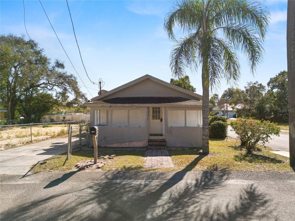 Photo of 1239 Avenue K, Haines City, FL 33844 (MLS # L4959130)