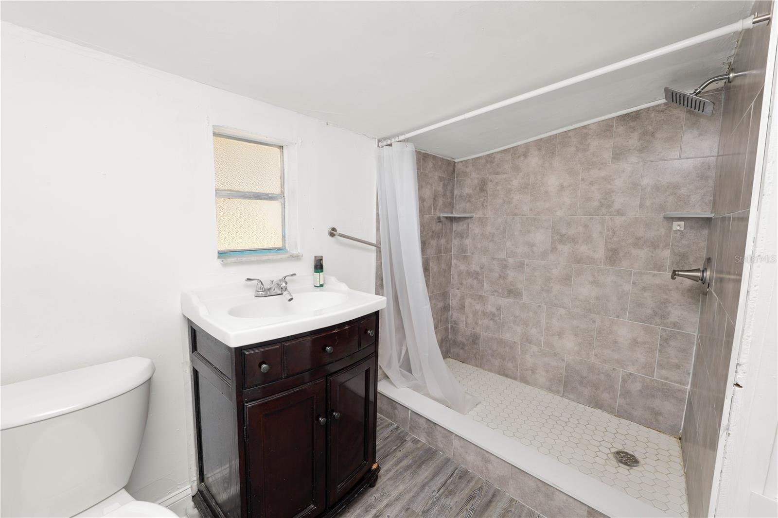 WADSWORTH J R SUB - Residential