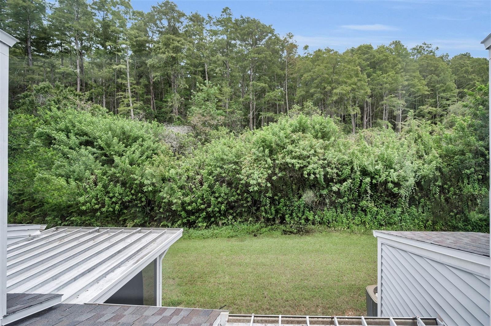 FOX CHASE TWNHMS - Residential Lease