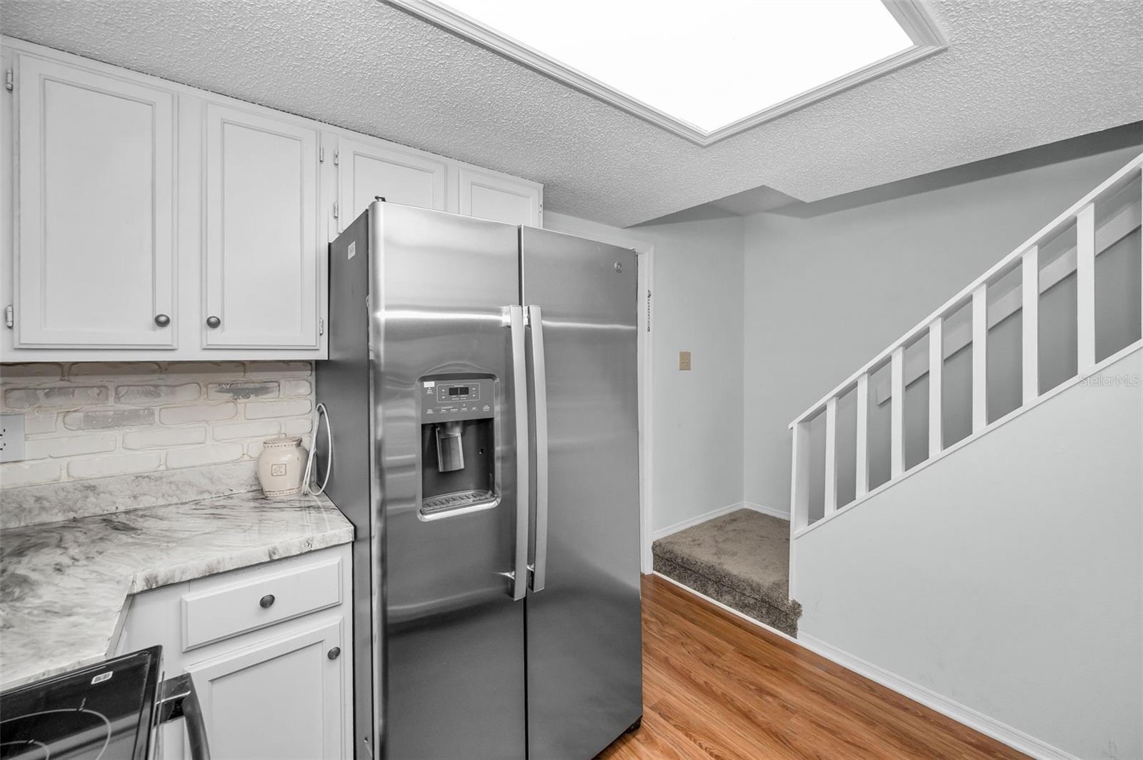 FOX CHASE TWNHMS - Residential Lease