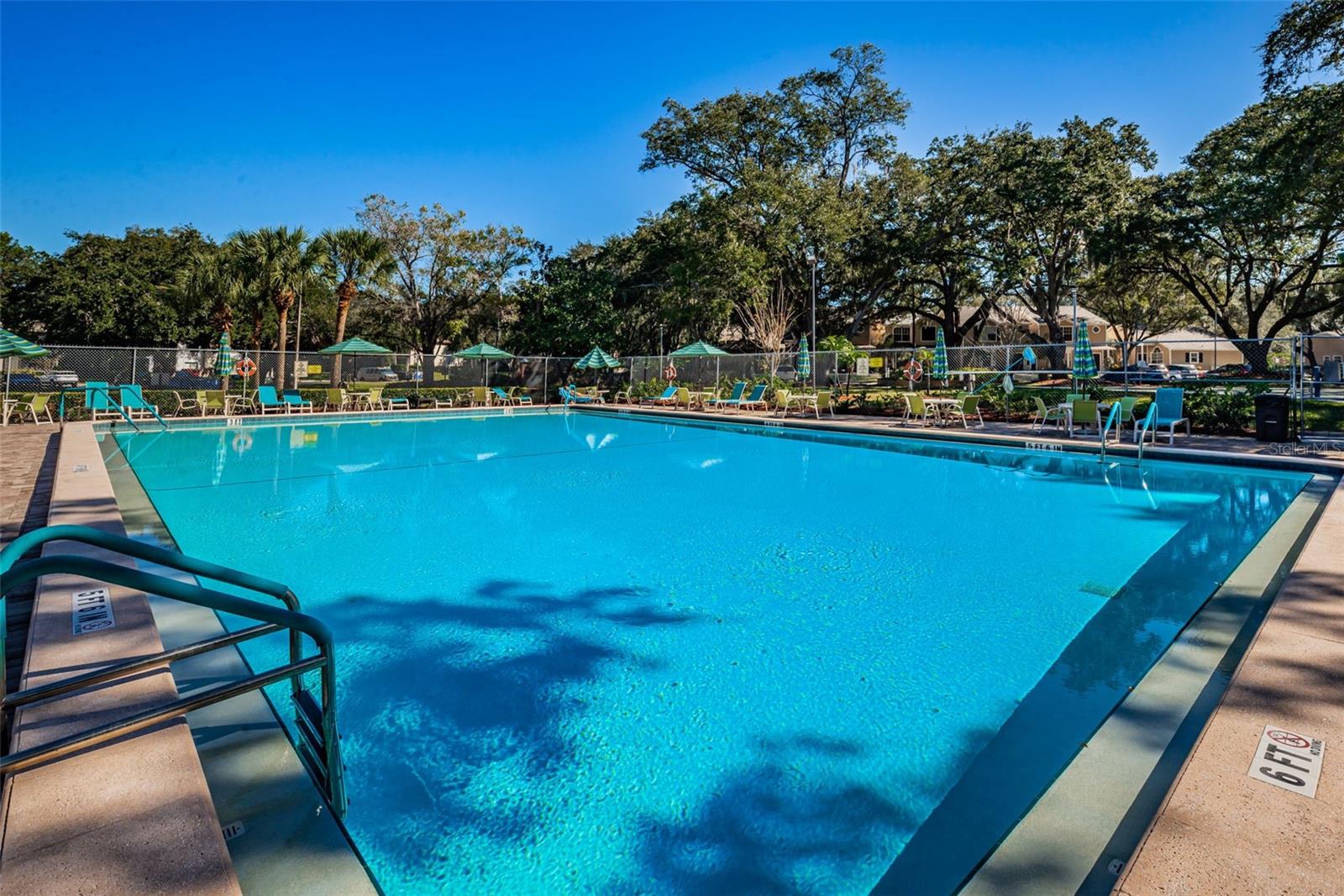 FOX CHASE TWNHMS - Residential Lease