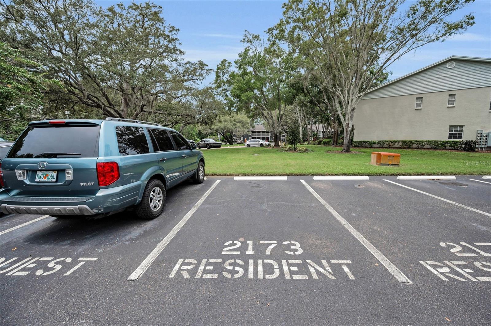 FOX CHASE TWNHMS - Residential Lease